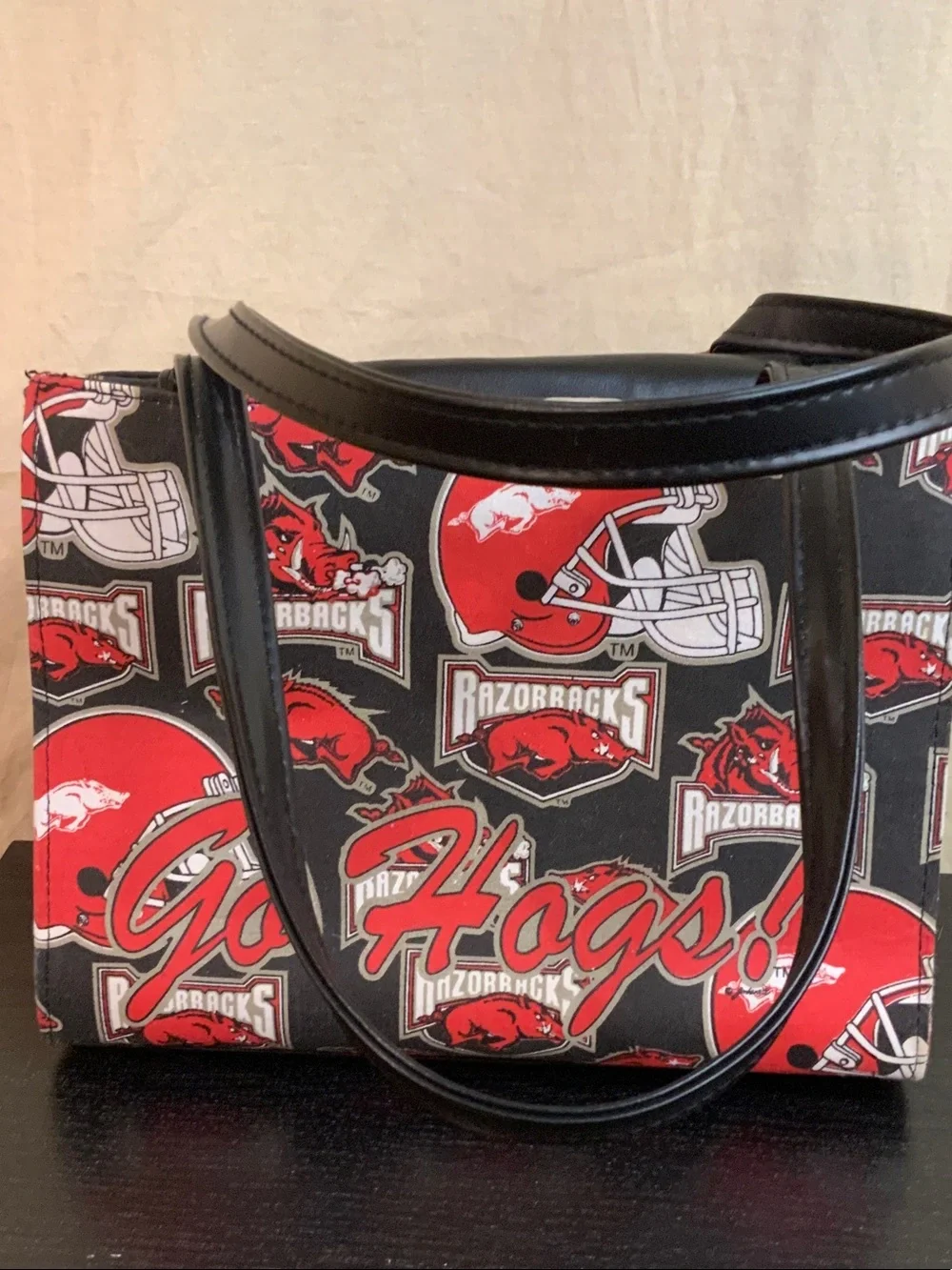 Arkansas Razorback Purse - Picture 2 of 4